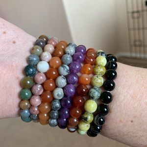 Bundle of 8 Healing Crystal Bracelets
